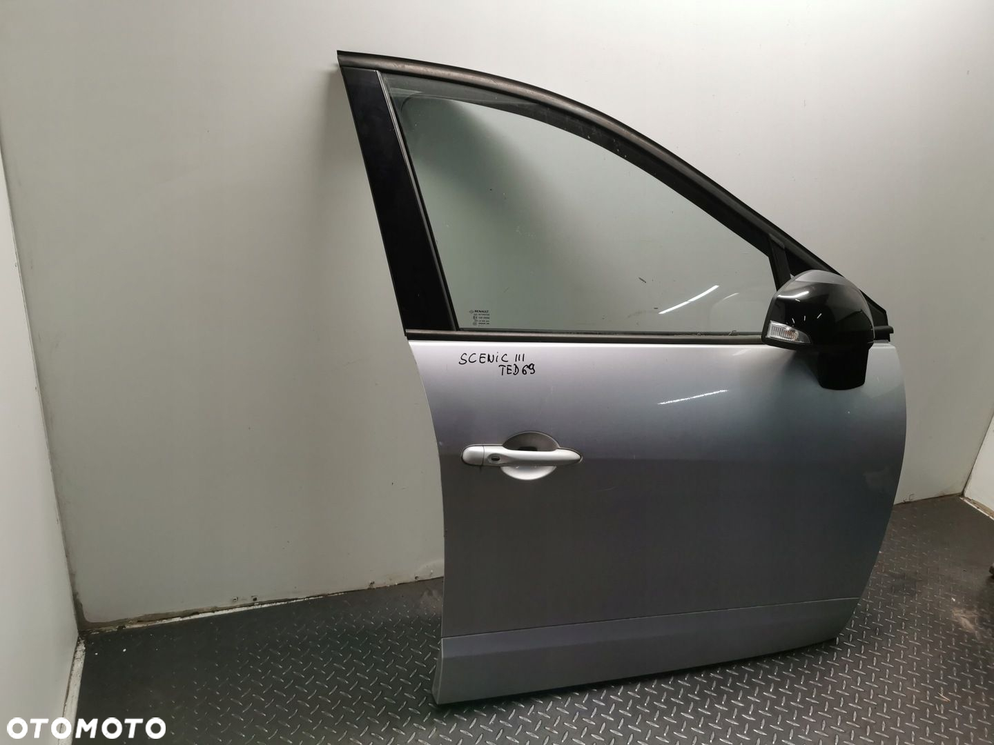 DRZWI PRAWY PRZÓD RENAULT SCENIC III TED69 - 2