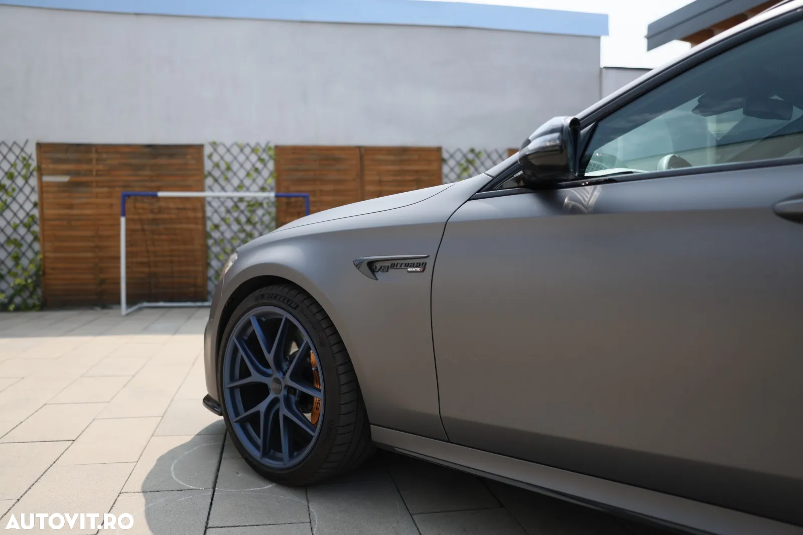 Mercedes-Benz E AMG 63 S 4Matic+ T 9G-TRONIC - 2