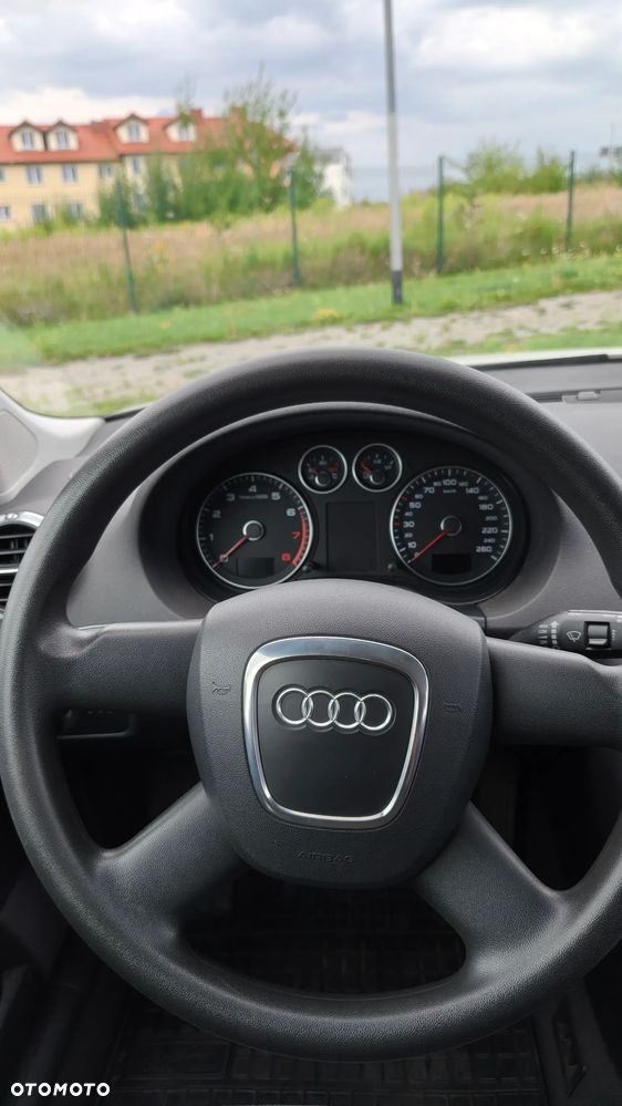 Audi A3 Sportback 1.4 TFSI Ambition - 15