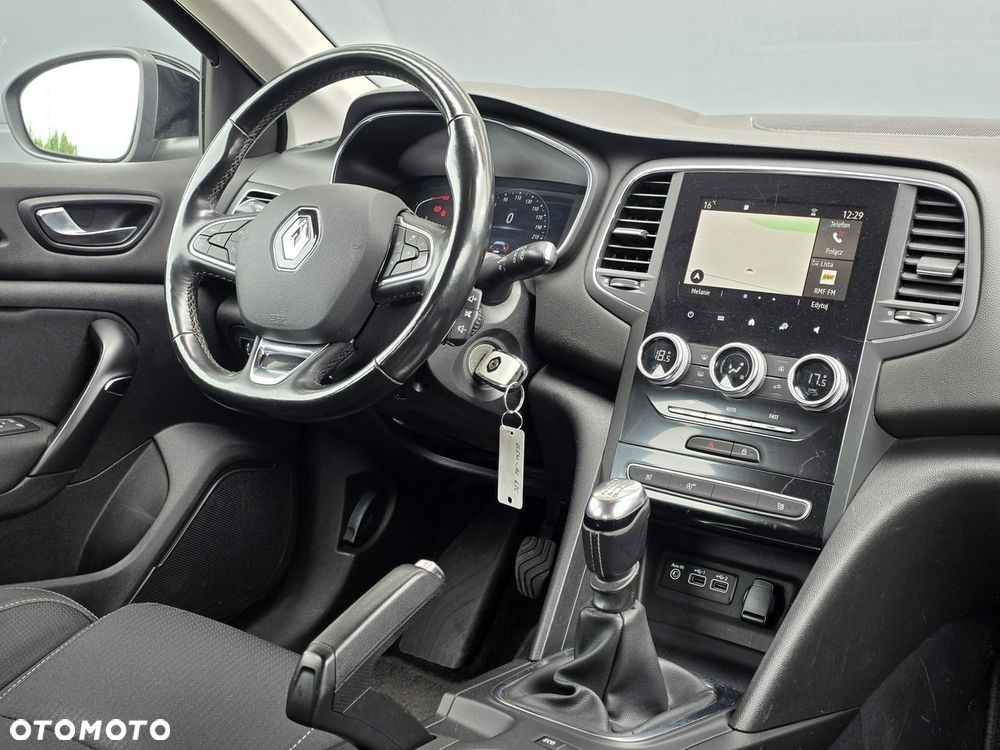 Renault Megane - 5