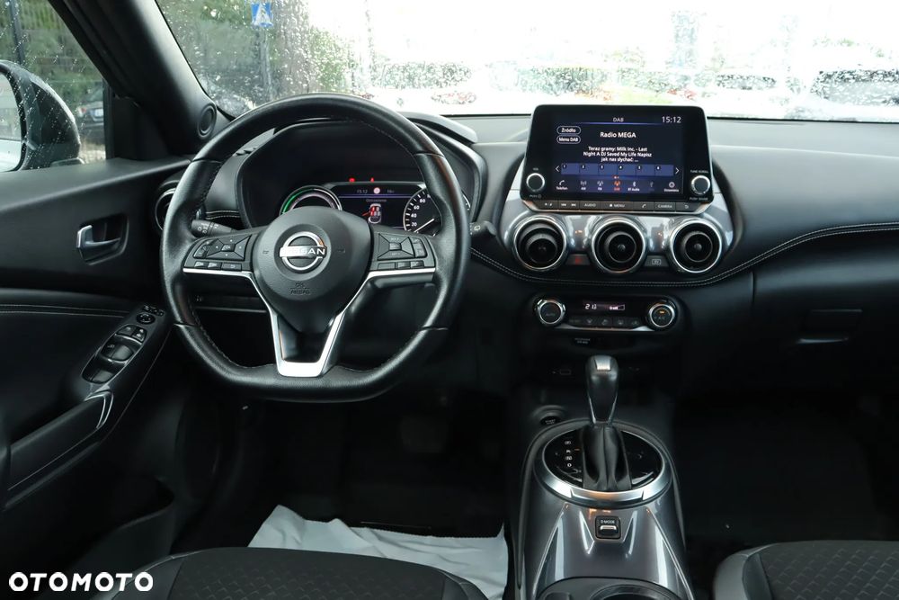 Nissan Juke 1.6 Hybrid N-Connecta AMT - 27