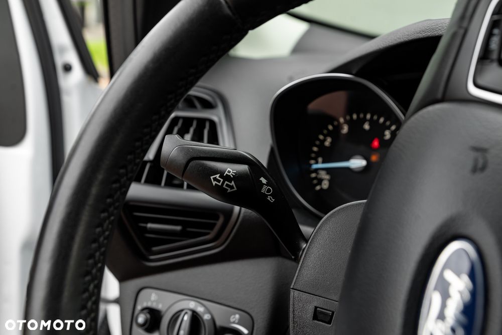 Ford Kuga 1.5 EcoBoost FWD Trend ASS - 29