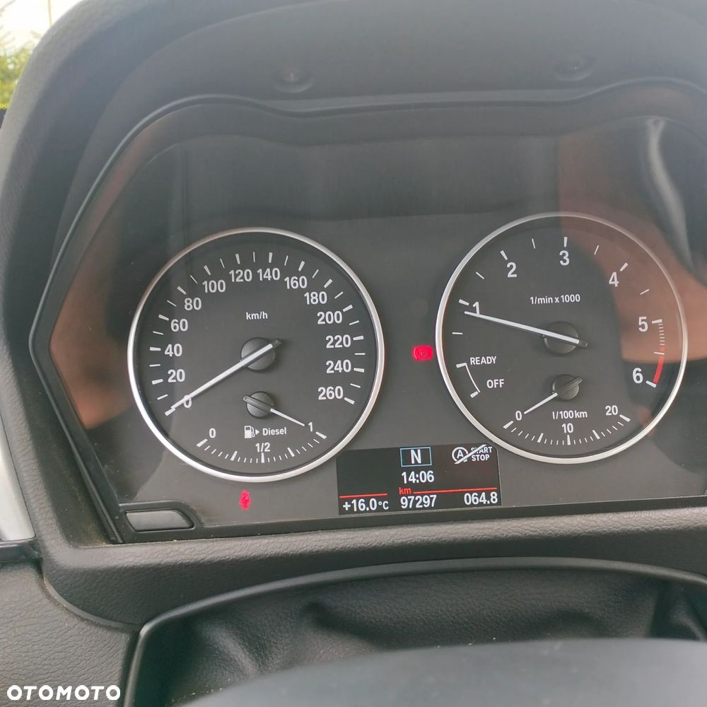 BMW X1 sDrive18d - 8