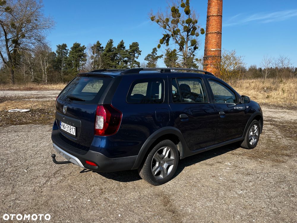 Dacia Logan 0.9 TCe Stepway S&S - 4