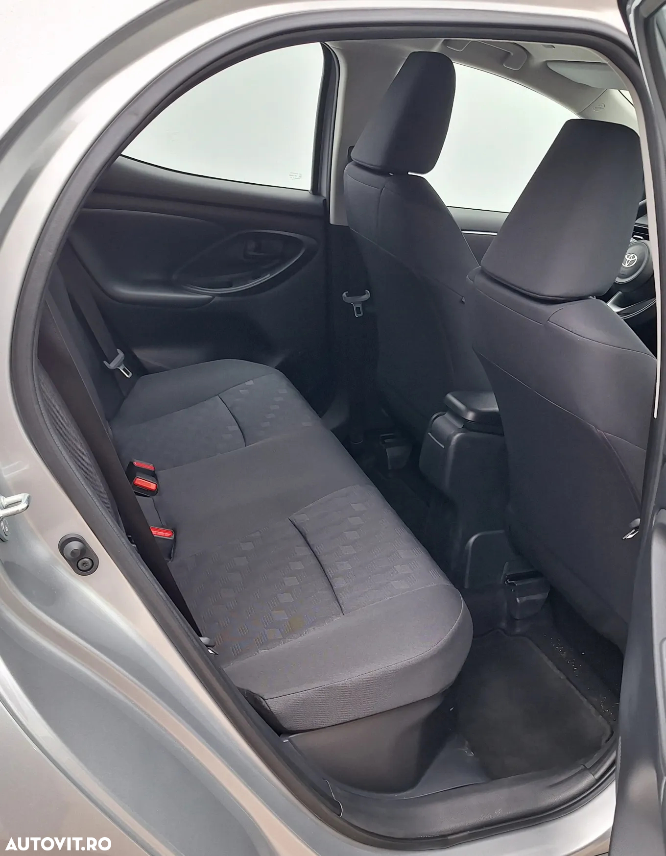 Toyota Yaris 1.5 HEV 116 CP Active - 20