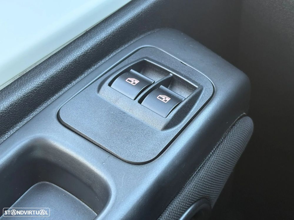 Fiat Qubo 1.3 M-Jet - 11