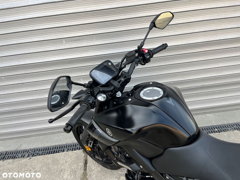 Yamaha MT - 10
