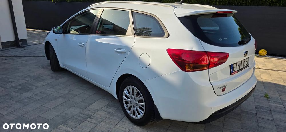 Kia Ceed 1.6 CRDi L Business Line DCT - 2