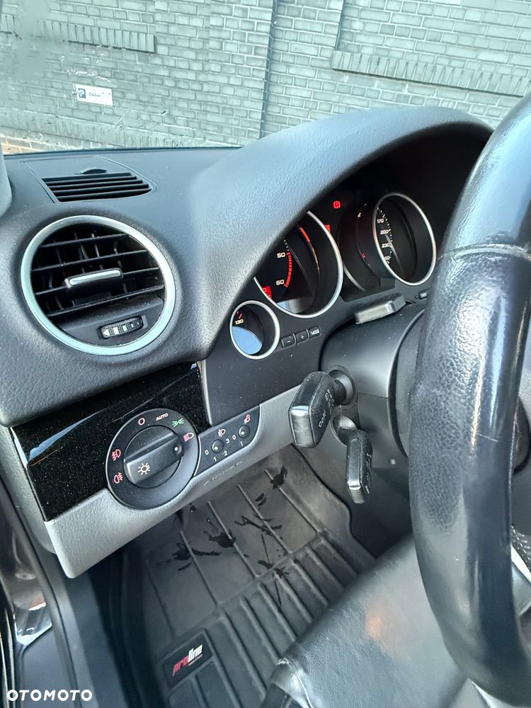 Seat Exeo 2.0 TDI DPF Style - 14