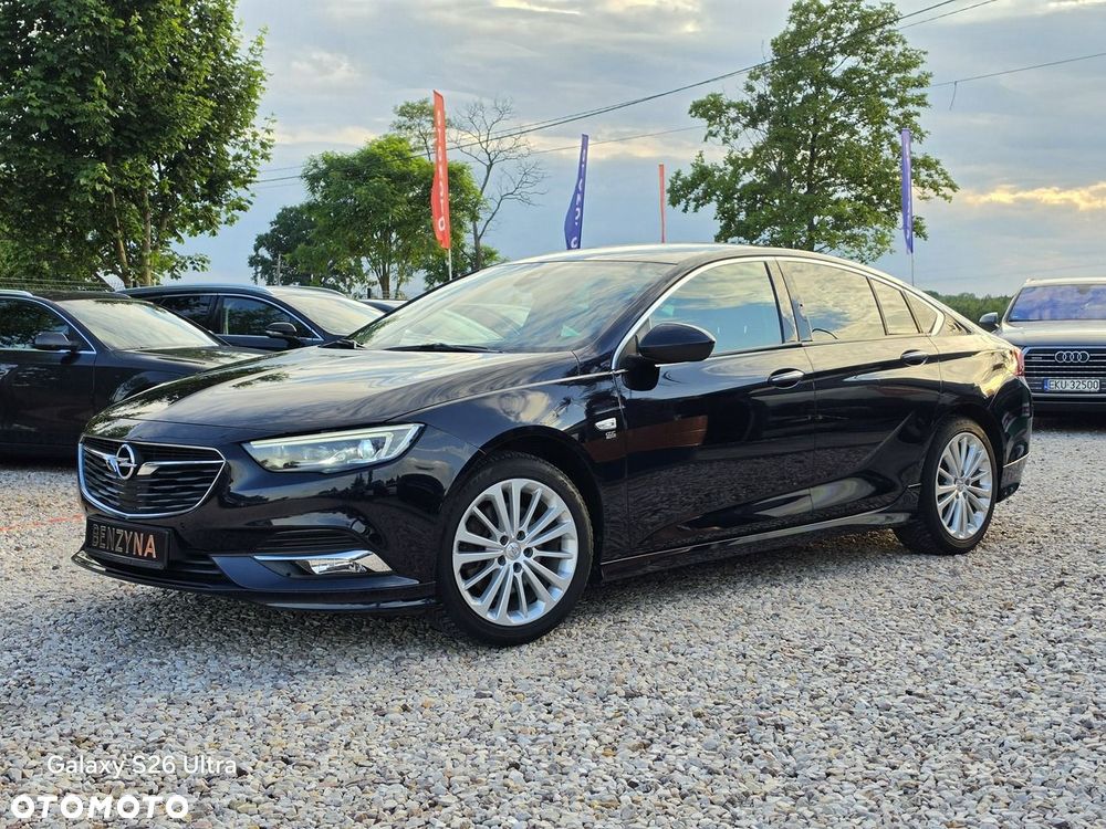 Opel Insignia - 18
