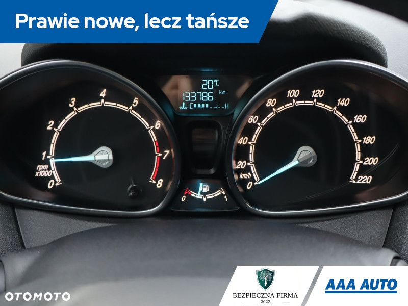 Ford Fiesta - 12