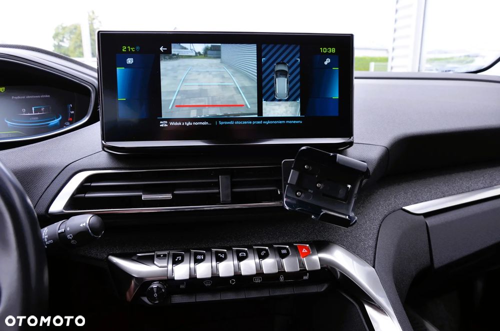Peugeot 3008 1.6 PureTech Hybrid4 PHEV Allure S&S EAT8 - 29