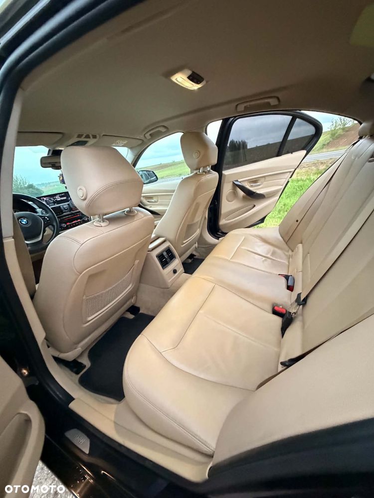 BMW Seria 3 - 14