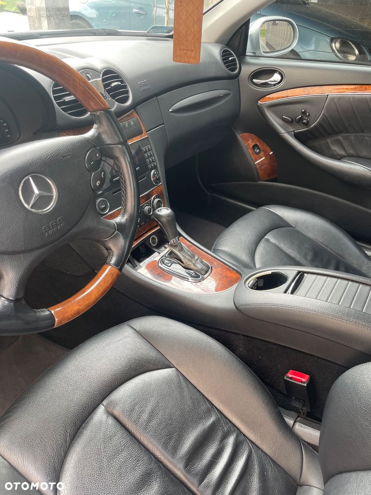 Mercedes-Benz CLK 350 7G-TRONIC Avantgarde - 18
