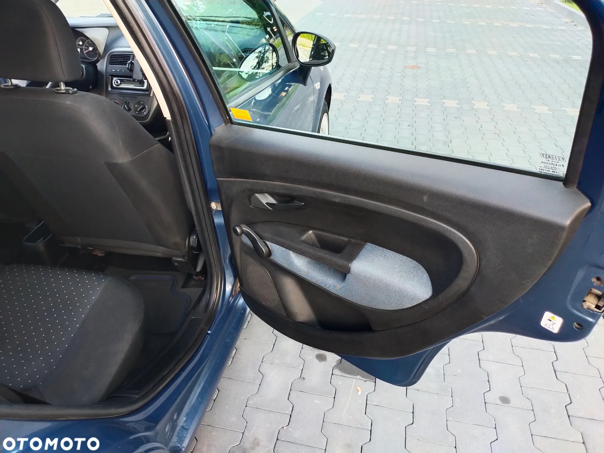 Fiat Punto 1.2 16V Dynamic - 12