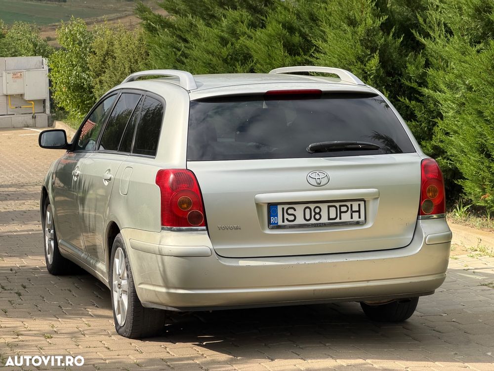 Toyota Avensis 2006 photo 4