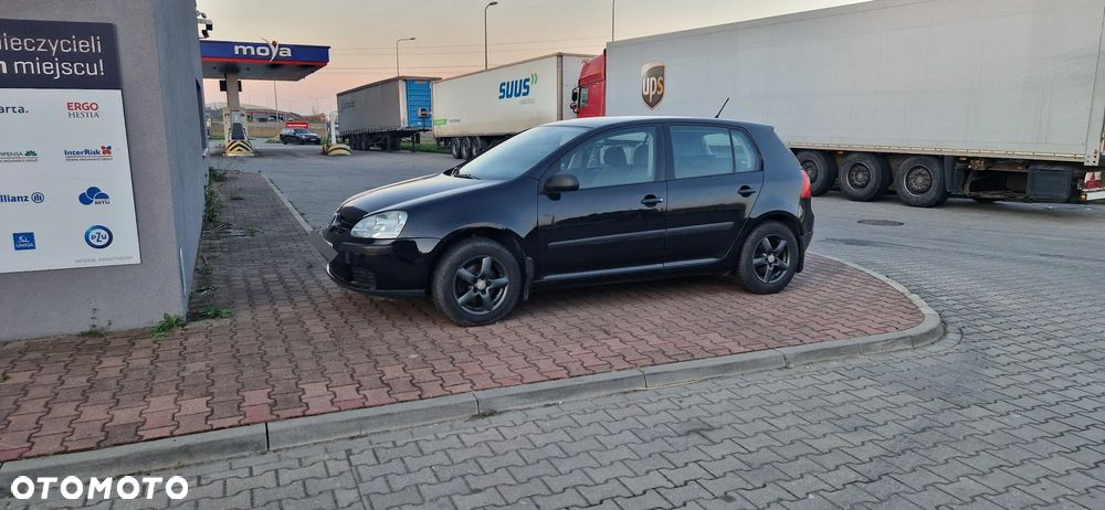 Volkswagen Golf - 4