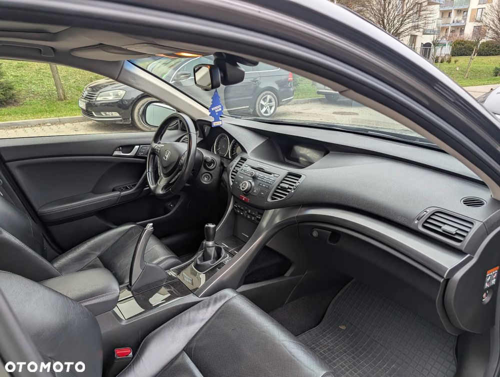 Honda Accord 2.0 Executive - 4