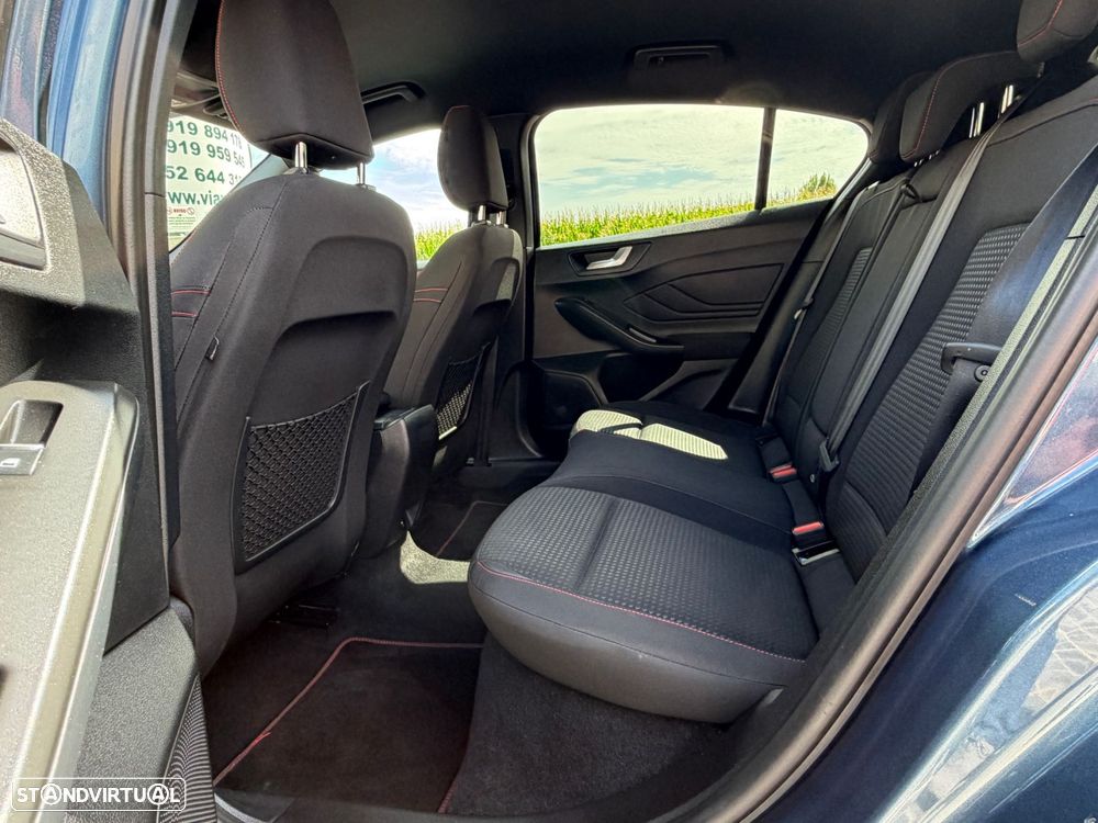 Ford Focus 1.0 EcoBoost MHEV ST-Line X Aut. - 11