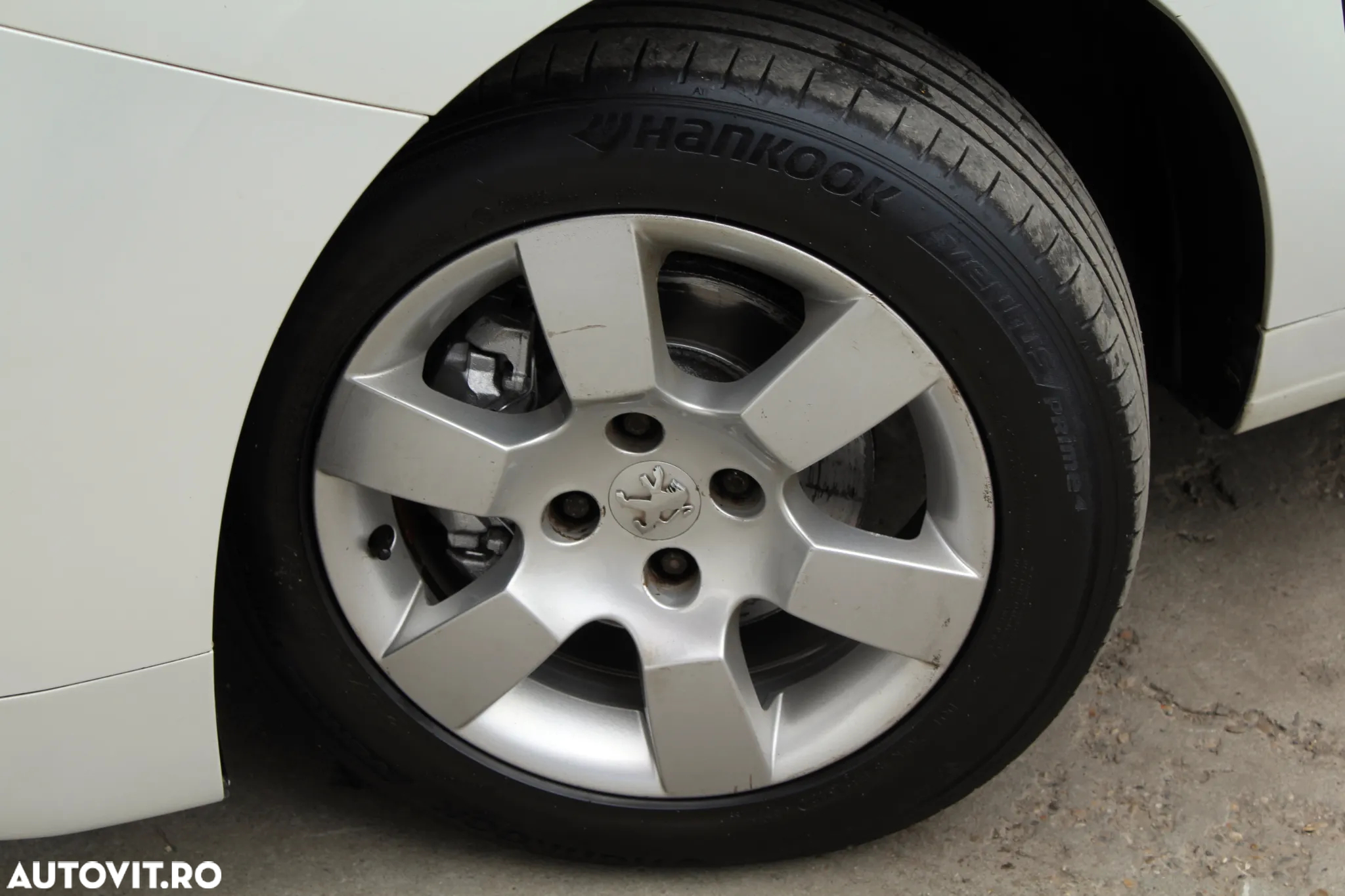 Peugeot 5008 HDI FAP 115 Allure - 23