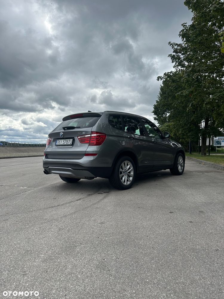 BMW X3 xDrive28i xLine sport - 30