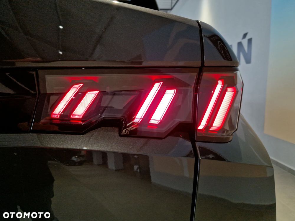 Peugeot 3008 1.2 PureTech mHEV Allure e-DCS6 - 17