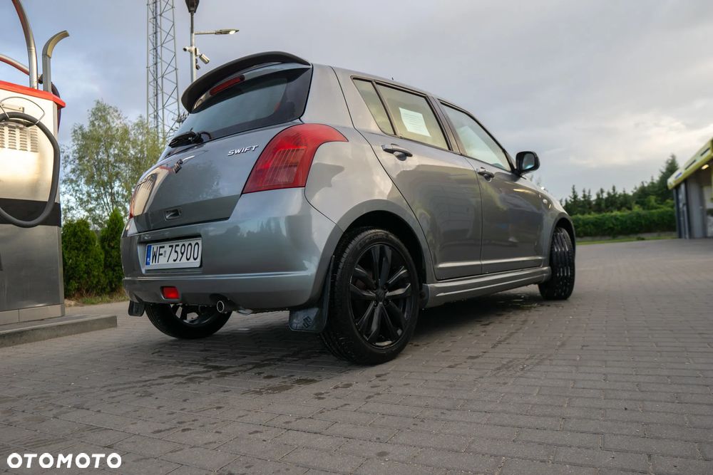 Suzuki Swift 1.3 GLX / Comfort - 12