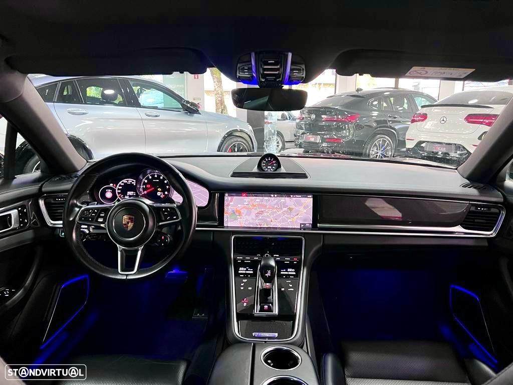 Porsche Panamera 4 S - 9