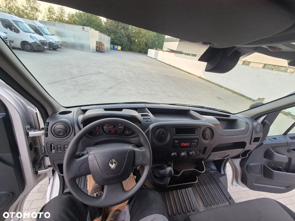 Renault Master - 18