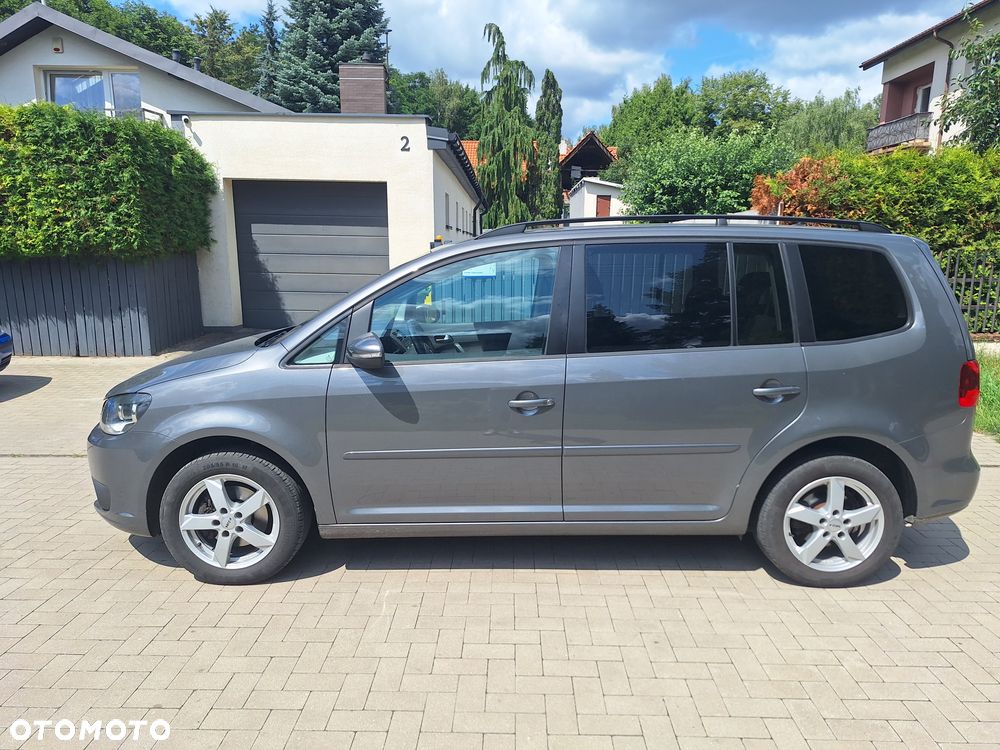 Volkswagen Touran - 2
