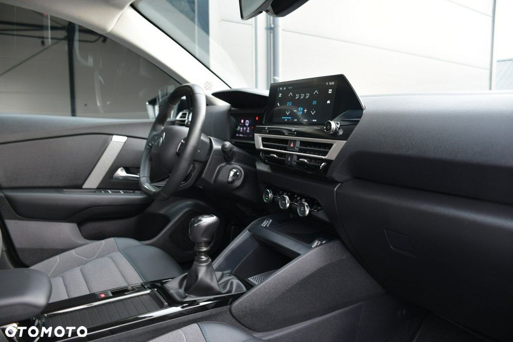 Citroën C4 1.2 PureTech Plus S&S - 15