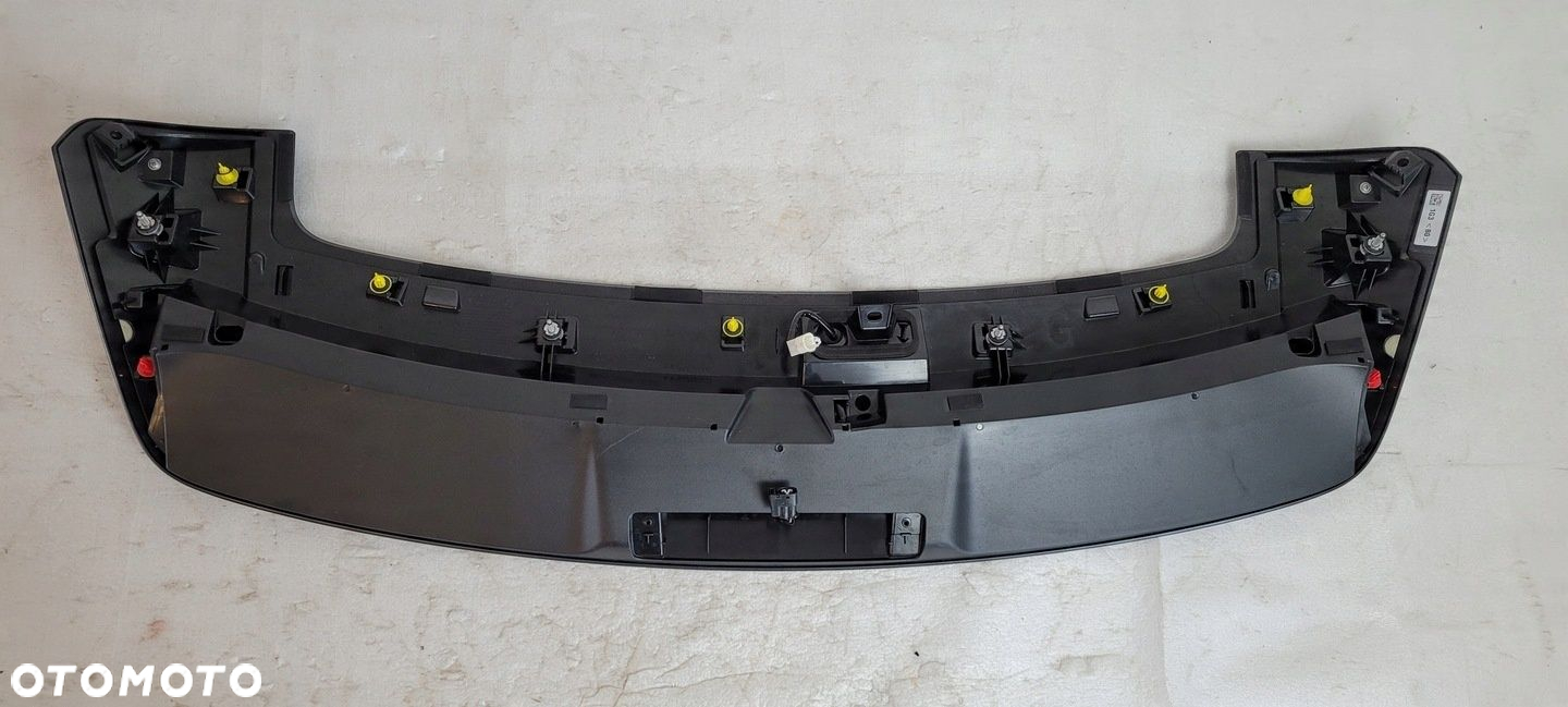 BLENDA KLAPY SPOILER TOYOTA YARIS CROSS 2020- - 9