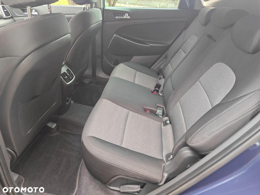 Hyundai Tucson blue 1.6 GDi 2WD Navi - 22