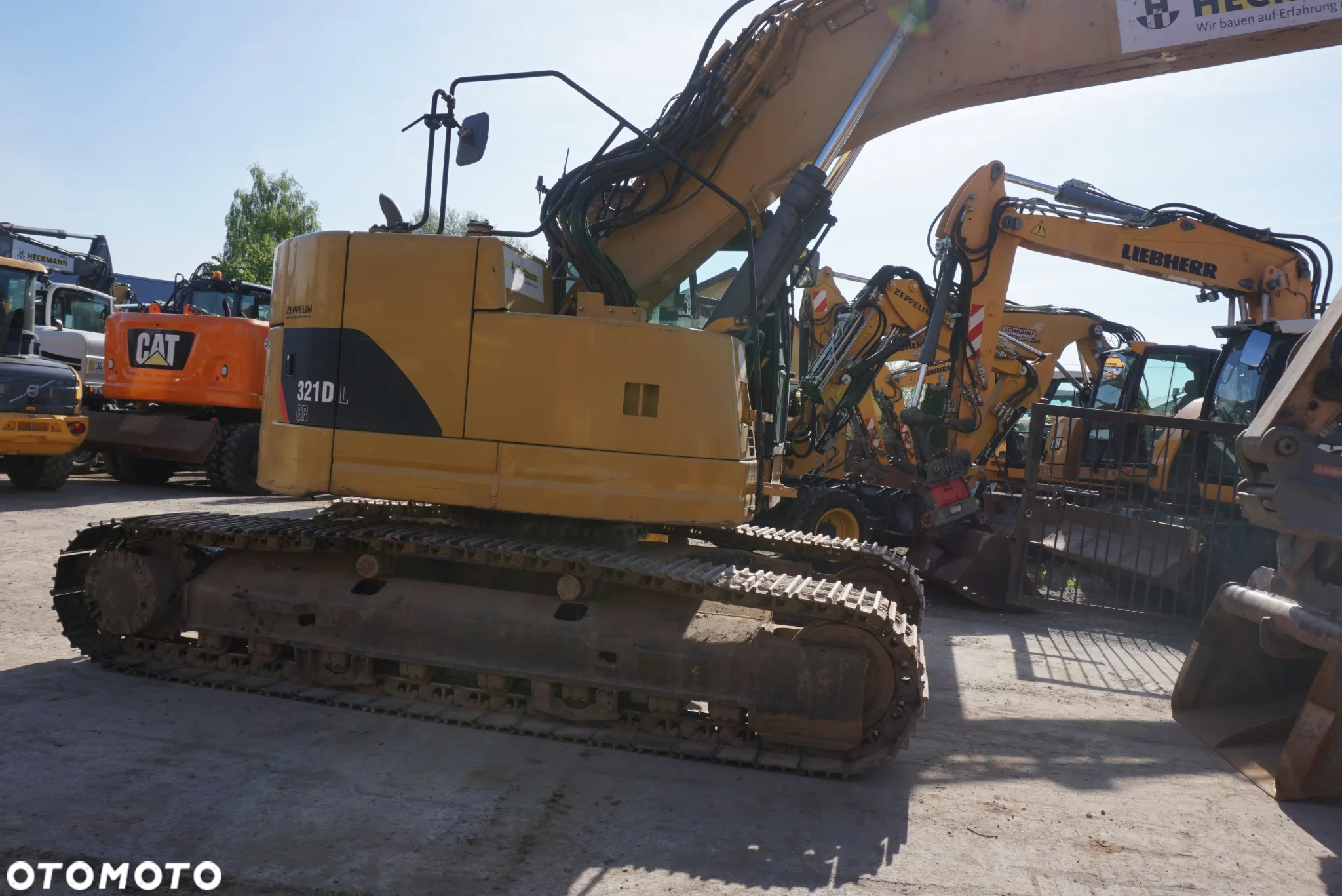 Caterpillar CAT 321 D - 8