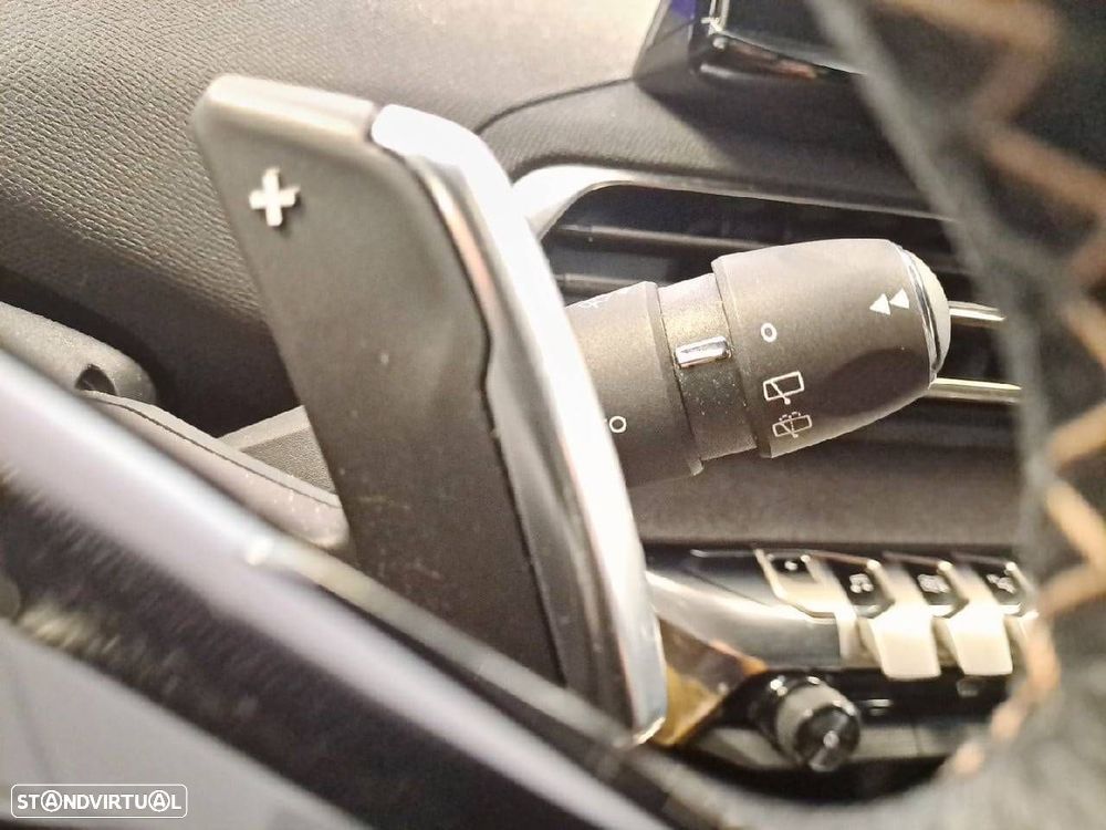 Peugeot 3008 - 16
