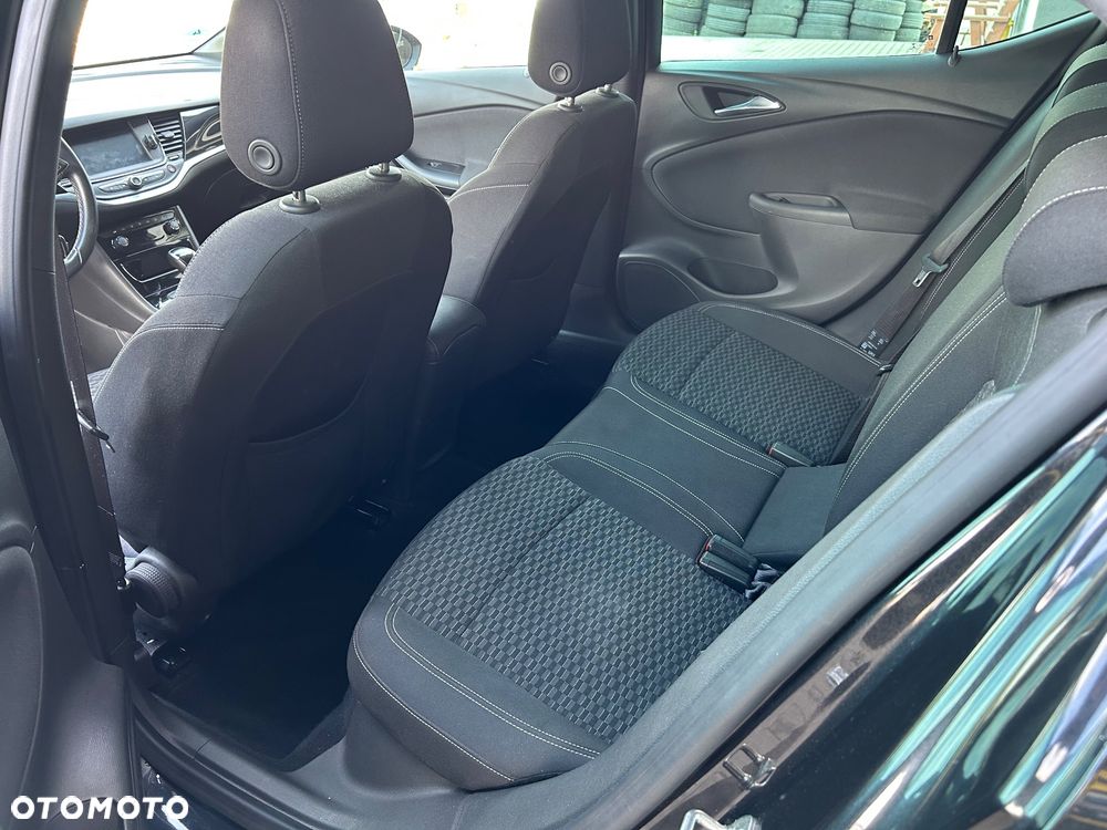 Opel Astra 1.4 Turbo Innovation - 13