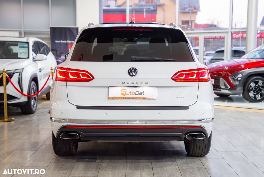 Volkswagen Touareg 3.0 V6 e-Hybrid 4Motion Aut. Elegance - 10