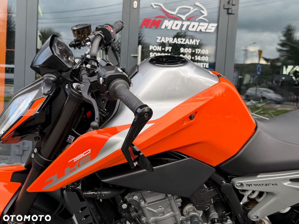 KTM Duke 790 - 34