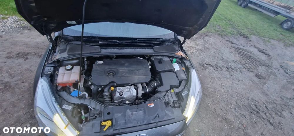 Ford Focus SW ver-1-5-ecoblue-start--stopp--system-active-style - 2