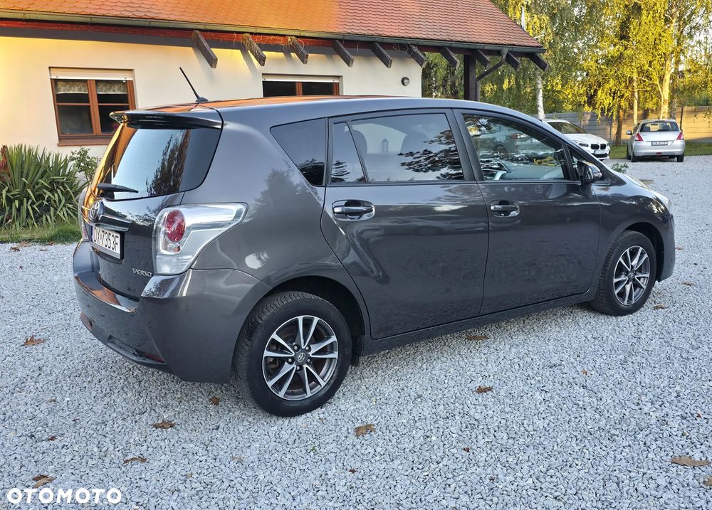Toyota Verso 1.6 Sol - 6