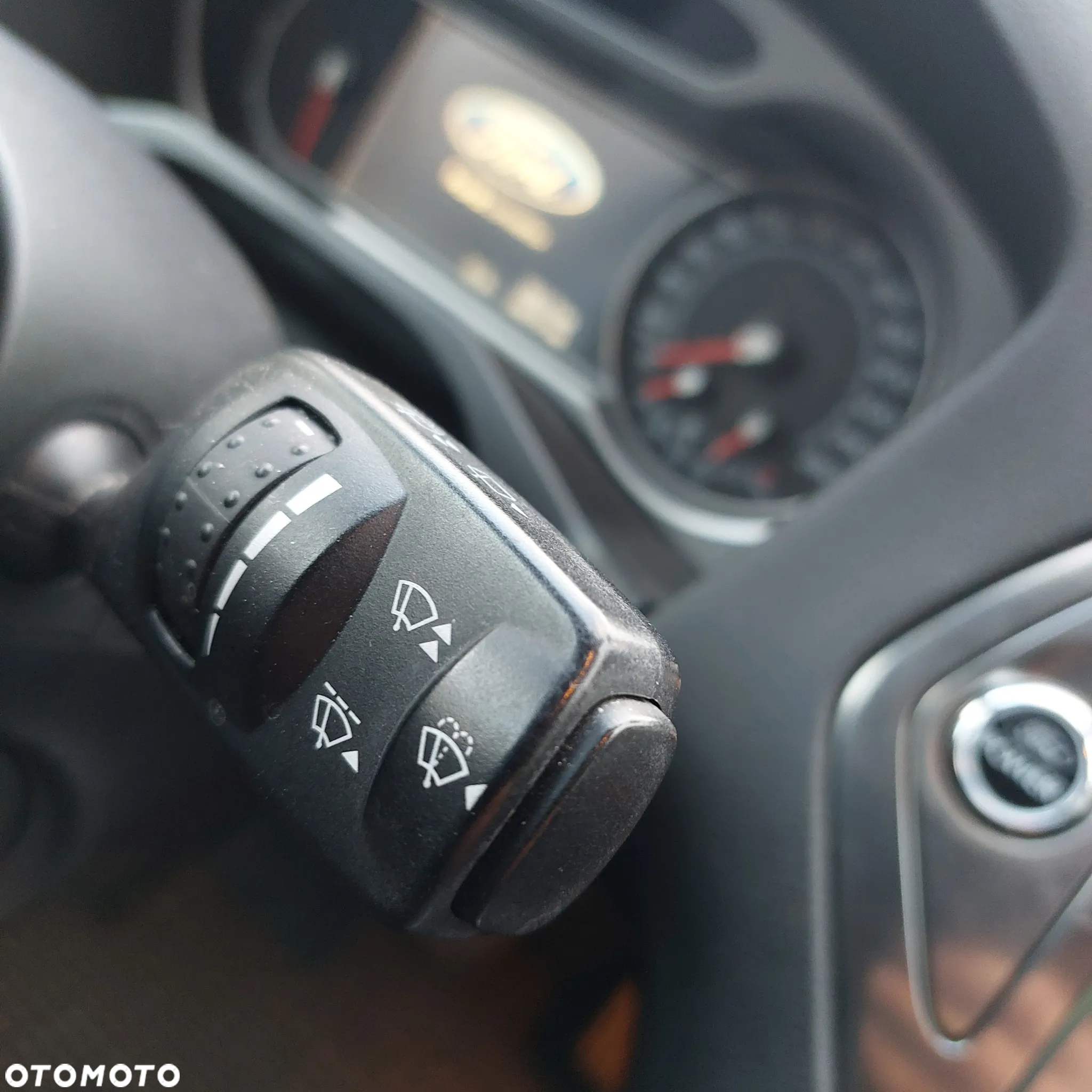 Ford Mondeo - 13