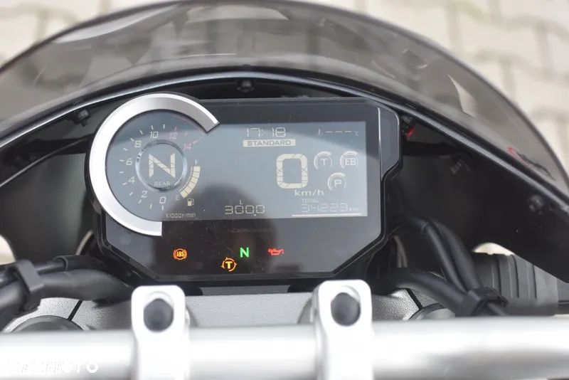 Honda CB - 36