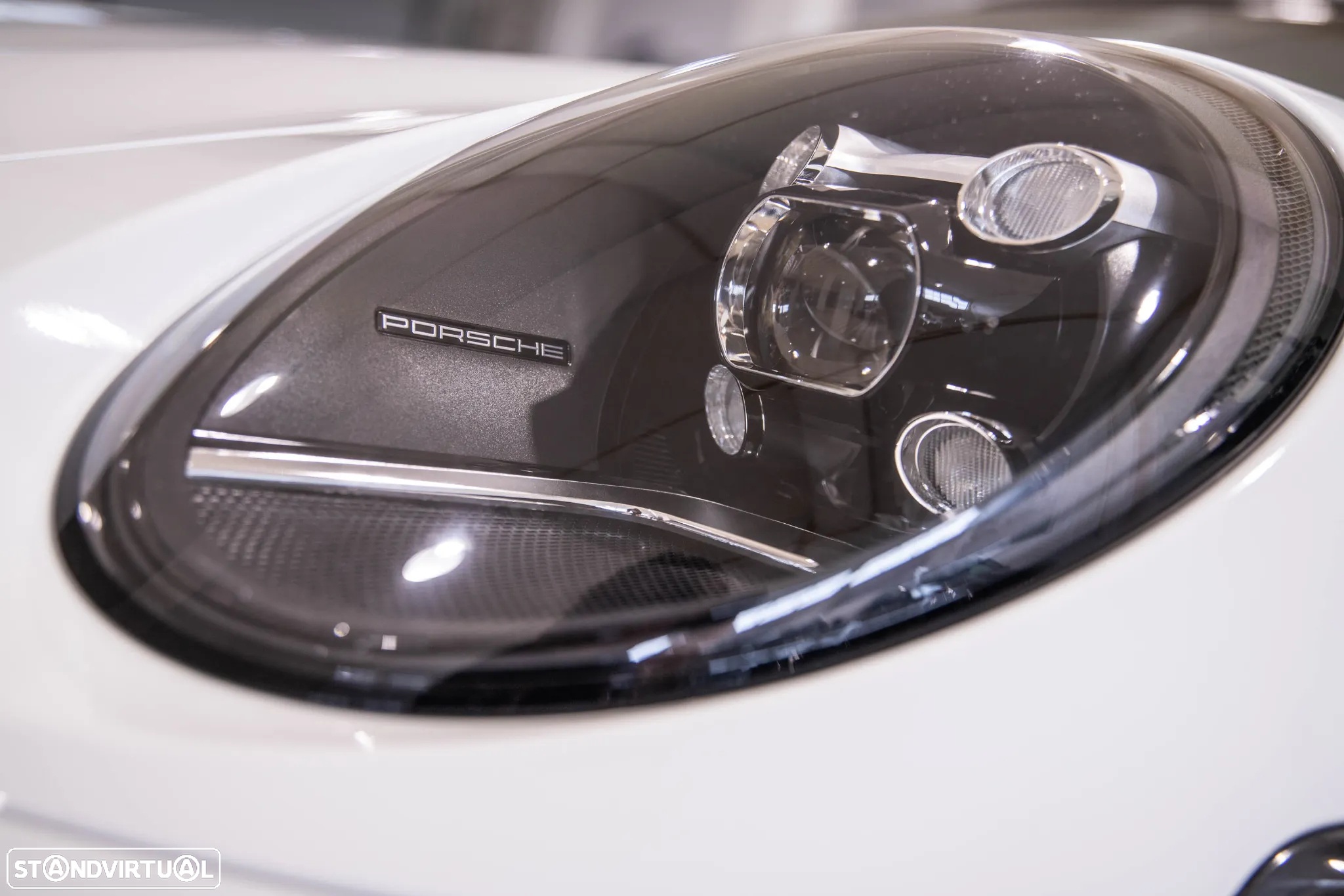 Porsche 911 (992) Carrera PDK - 7