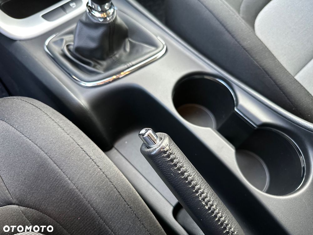 Kia Ceed 1.6 CRDi 128 ISG Edition 7 - 27