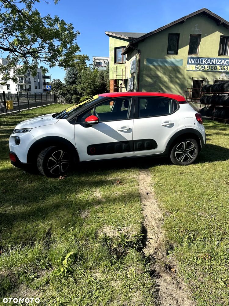 Citroën C3 1.2 PureTech Shine - 3