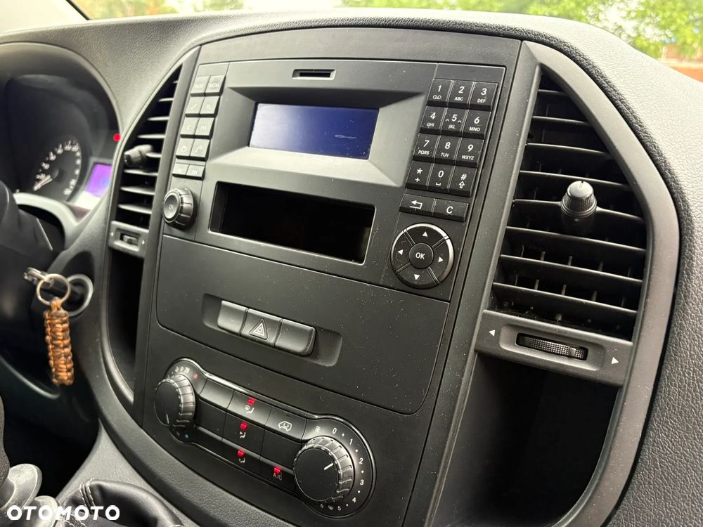 Mercedes-Benz Vito - 12