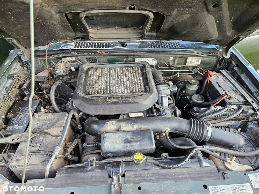 Isuzu Trooper - 3