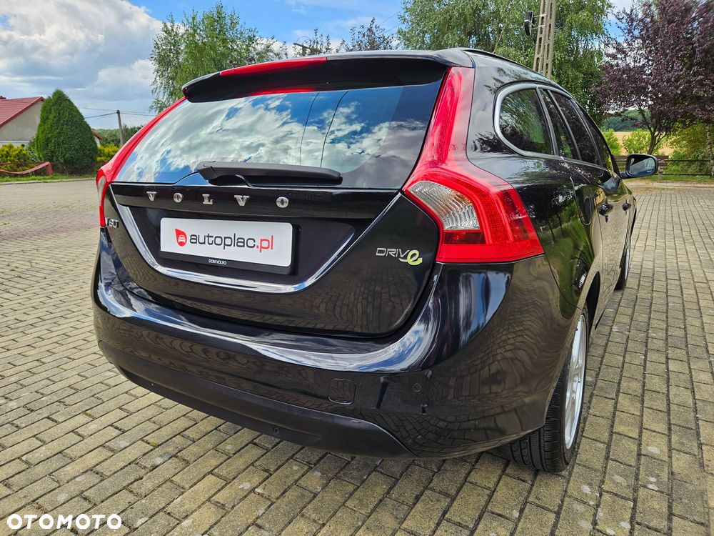 Volvo V60 D2 Kinetic - 8