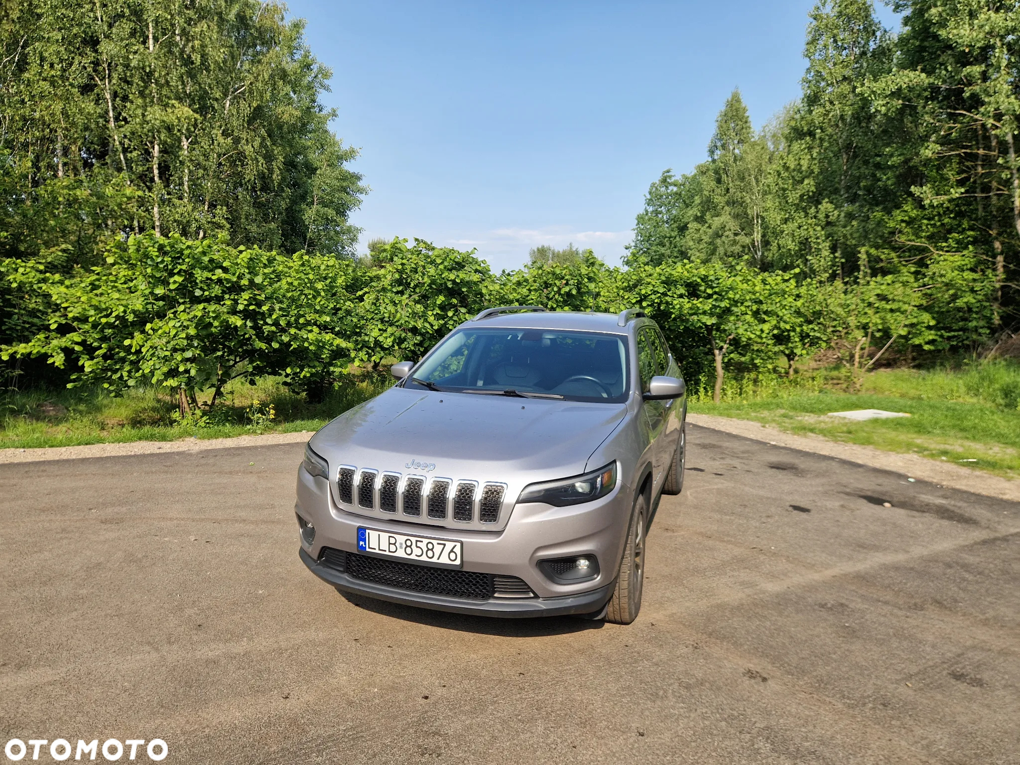 Jeep Cherokee - 9