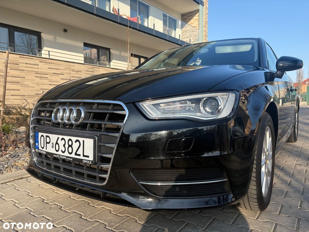 Audi A3 Sportback 1.4 TFSI Ambition - 2